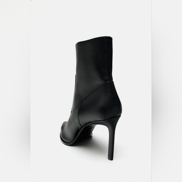 ✨️Zara✨️POINTED-TOE HEELED ANKLE BOOTS - Picture 6 of 16